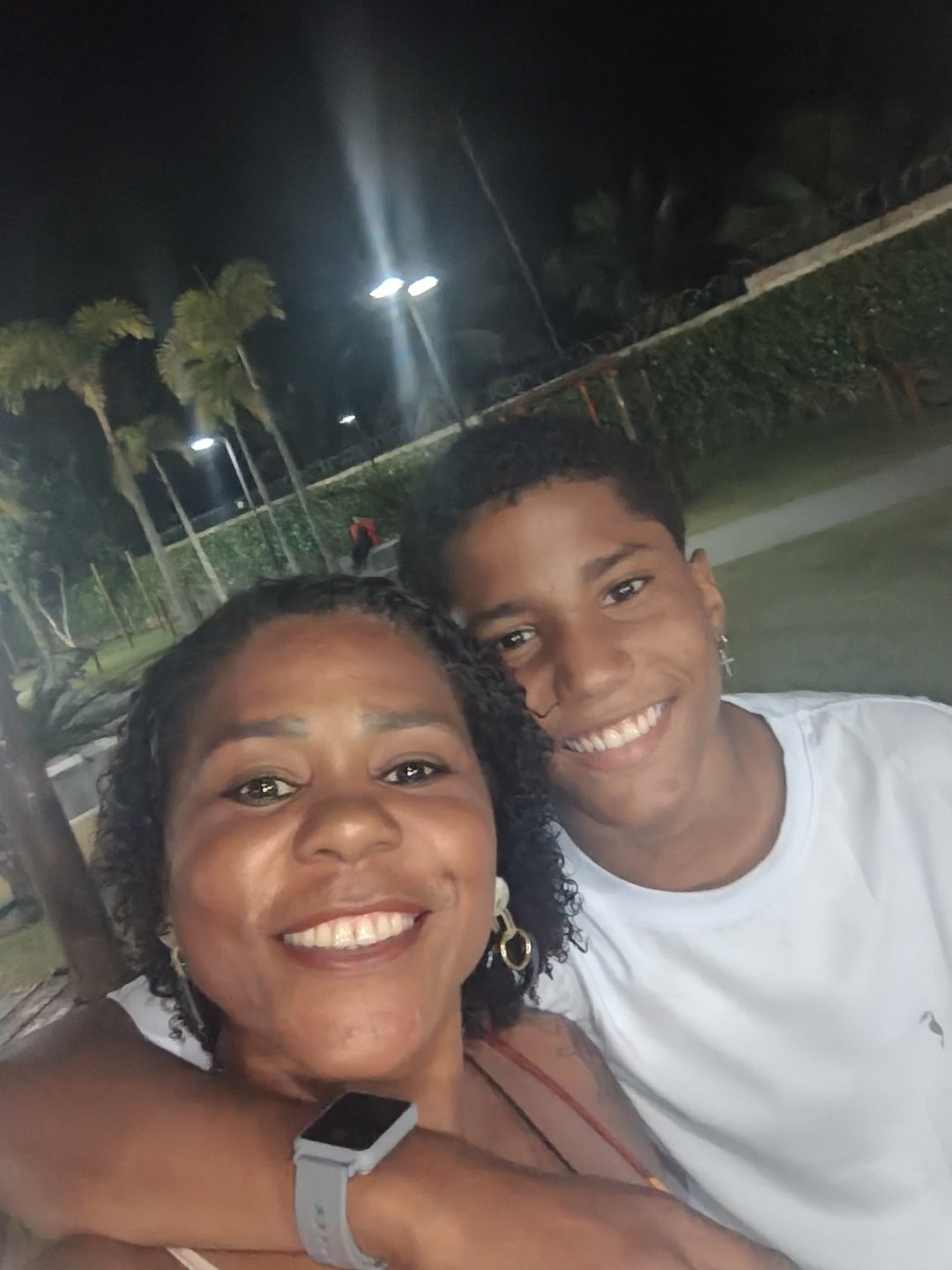 Fazer mercado com filho desempregada